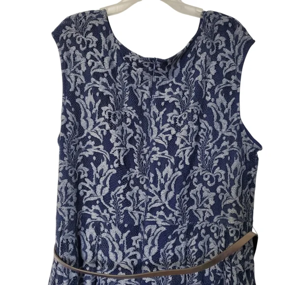 NWT Sabrina Blue Women's Dress Sleeveless Lace Size 26W - Picture 13 of 15